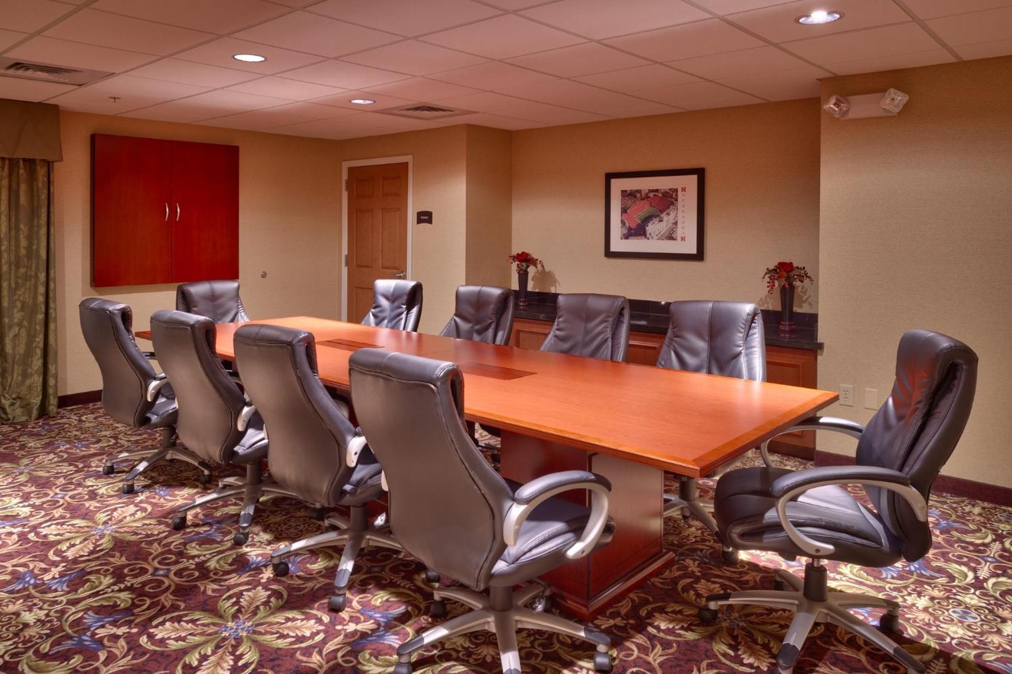 Staybridge Suites Omaha 80Th And Dodge By Ihg Kültér fotó