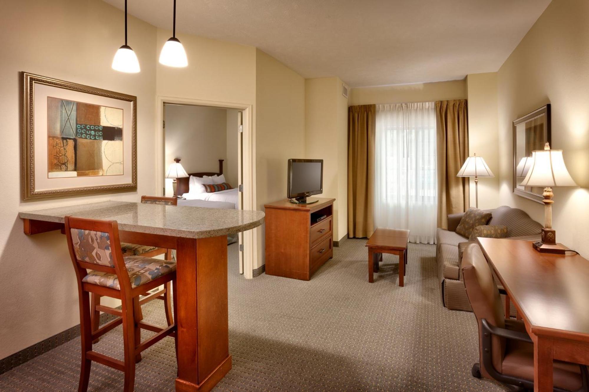 Staybridge Suites Omaha 80Th And Dodge By Ihg Kültér fotó